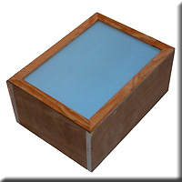 BIRDBATH DISPLAY BOX AND STAKE