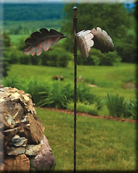 SPINNING OAK LEAVES MED TWISTED STAKE