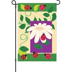 GARDEN FLAG LADYBUG