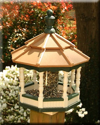 Sm Post Mount Spindle Feeder Cedar Roof Green